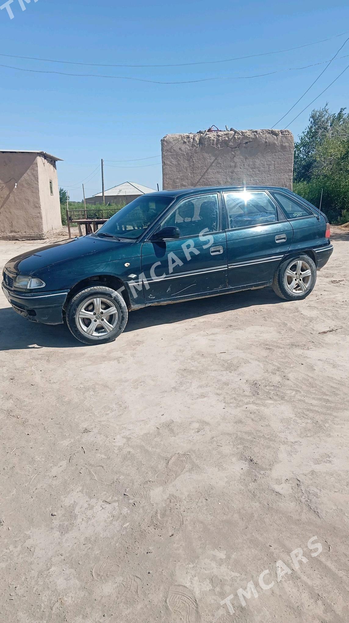 Opel Astra 1994 - 32 000 TMT - Болдумсаз - img 4