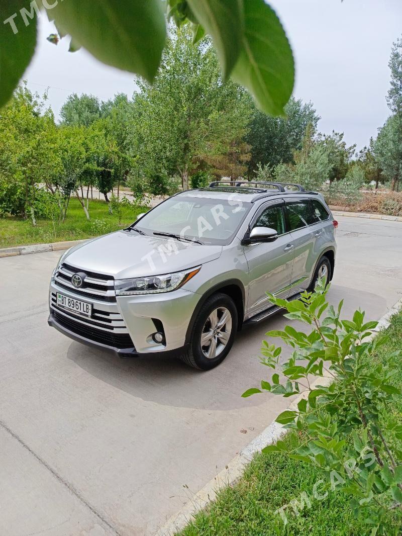 Toyota Highlander 2018 - 420 000 TMT - Türkmenabat - img 4