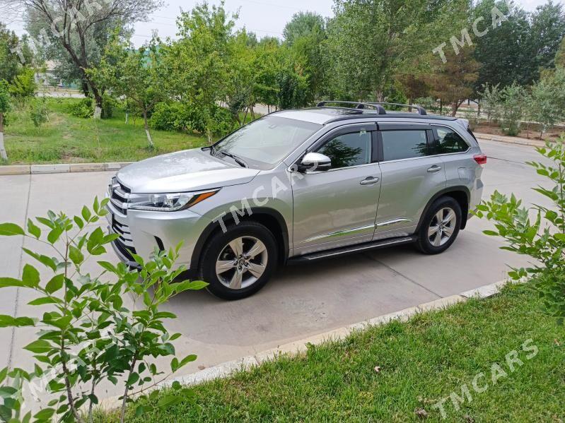 Toyota Highlander 2018 - 420 000 TMT - Türkmenabat - img 5