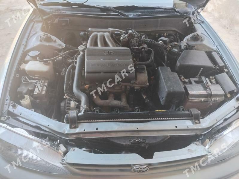 Toyota Camry 1995 - 75 000 TMT - Saýat - img 2