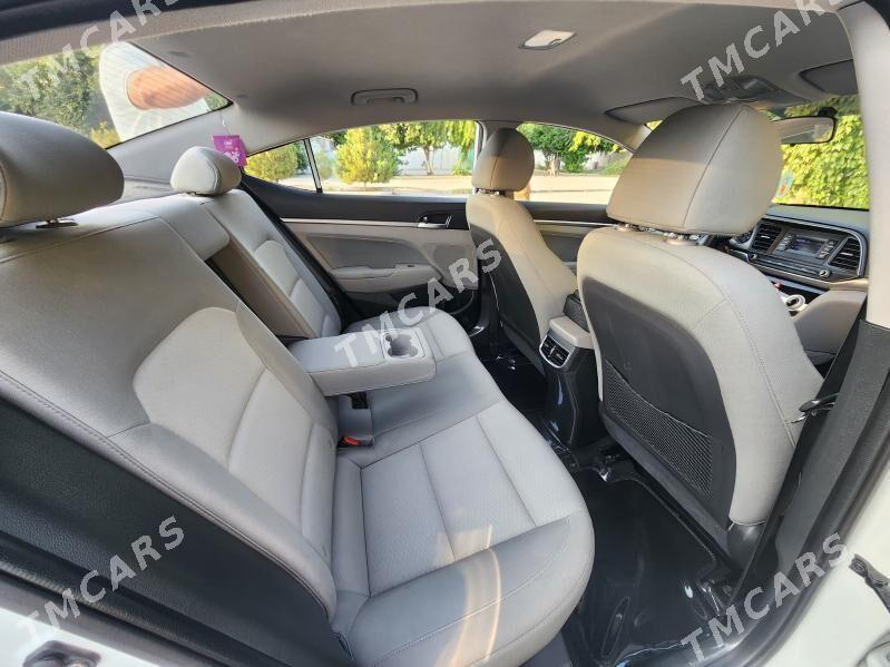 Hyundai Elantra 2019 - 224 000 TMT - Aşgabat - img 7