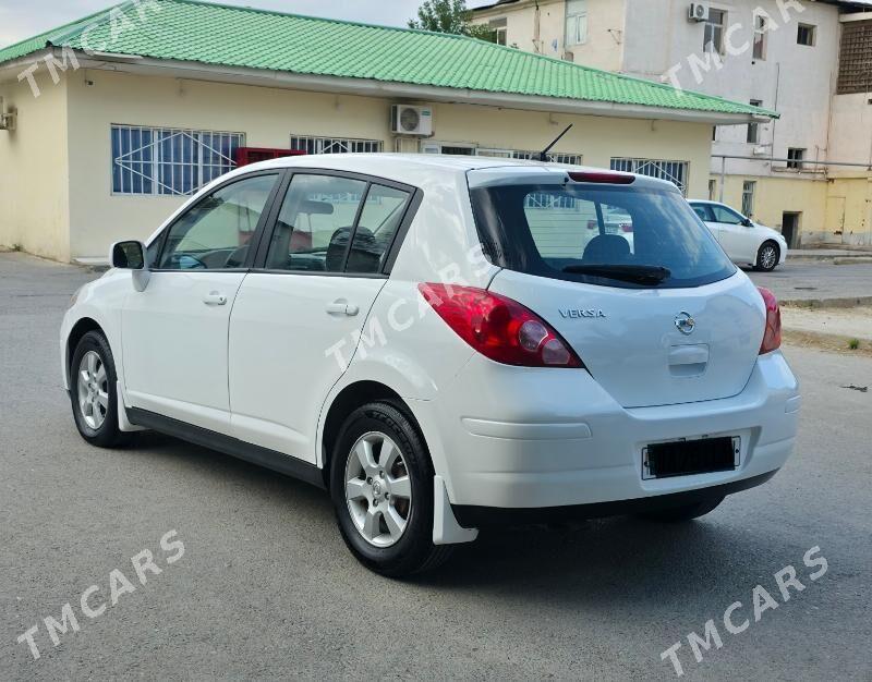 Nissan Versa 2010 - 115 000 TMT - 6 мкр - img 5