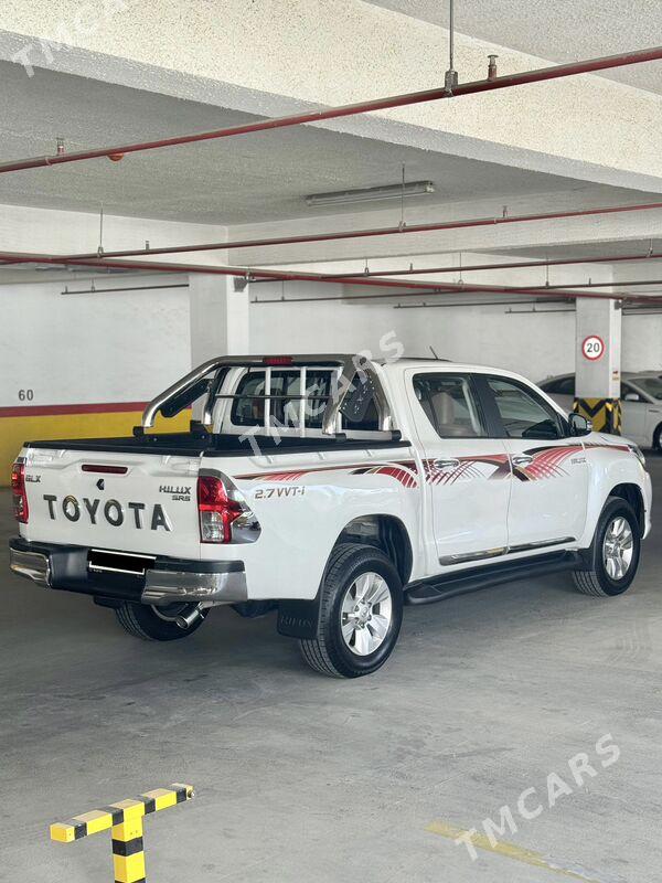 Toyota Hilux 2016 - 430 000 TMT - Herrikgala - img 4