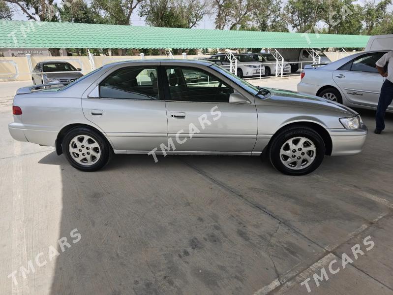 Toyota Camry 2000 - 115 000 TMT - Мары - img 2