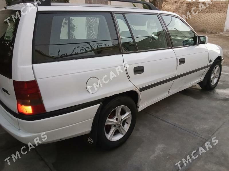 Opel Astra 1993 - 35 000 TMT - Baýramaly - img 4