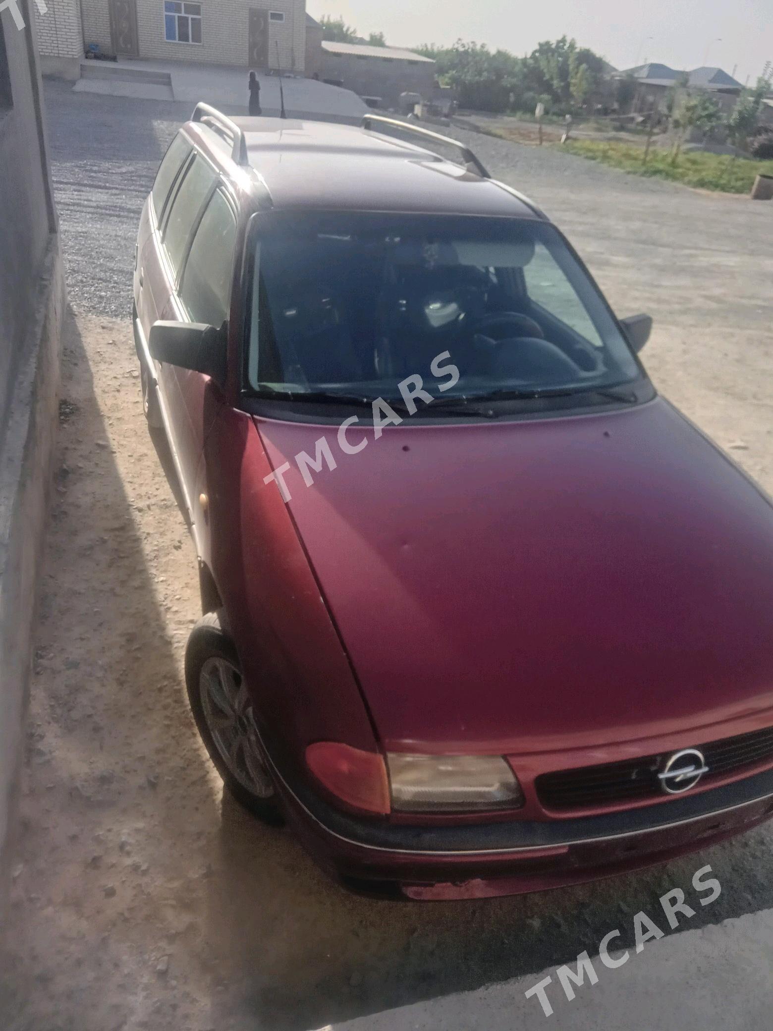 Opel Astra 1998 - 42 000 TMT - Bäherden - img 5