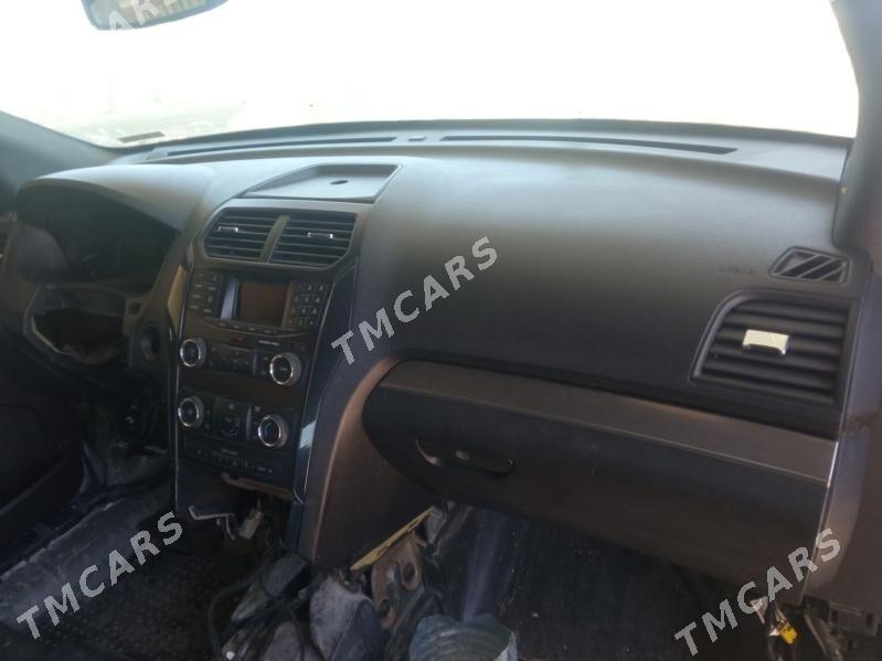 Toyota Highlander 2019 - 200 000 TMT - Мары - img 2
