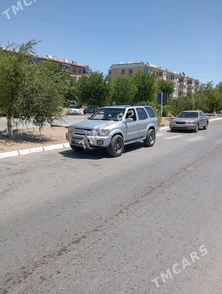 Infiniti QX4 2003 - 150 000 TMT - Seýdi - img 3