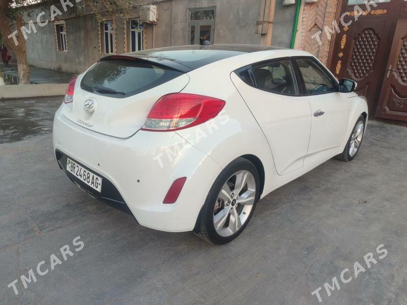 Hyundai Veloster 2013 - 135 000 TMT - Şabat etr. - img 4