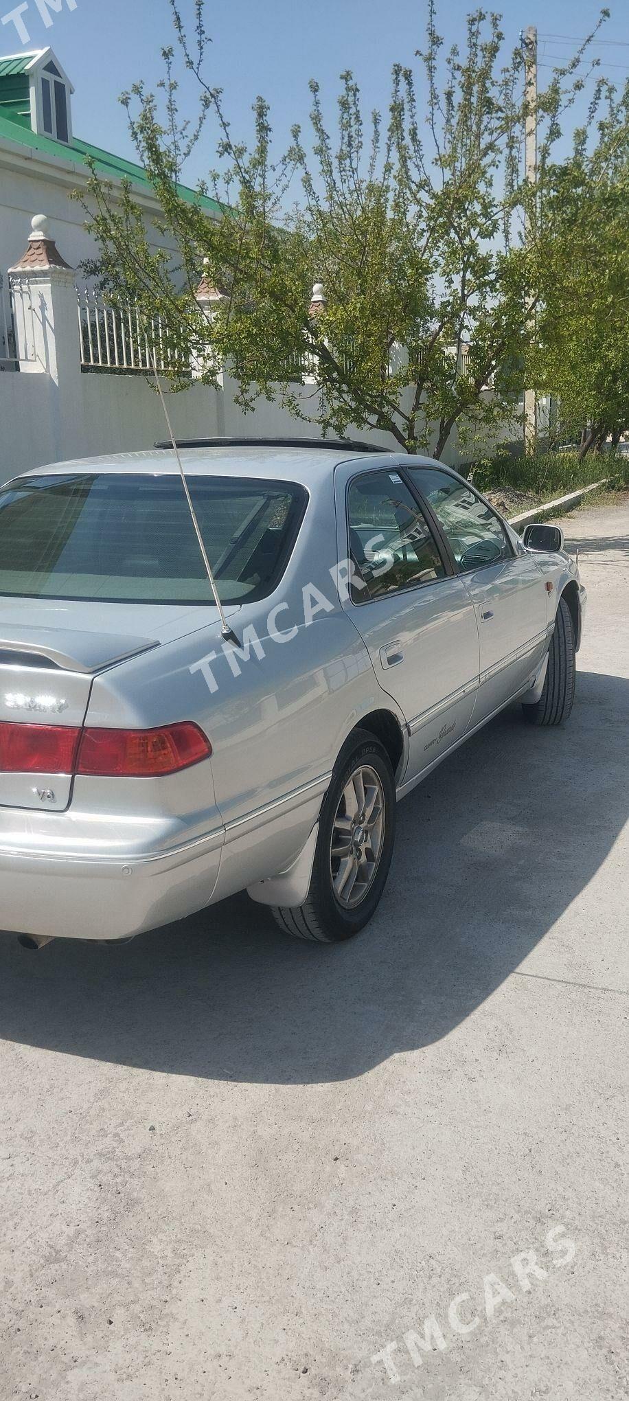 Toyota Camry 2000 - 170 000 TMT - Aşgabat - img 4