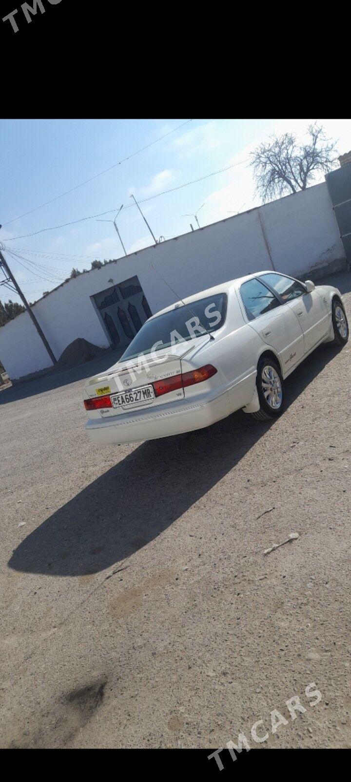 Toyota Camry 2000 - 180 000 TMT - Дянев - img 9