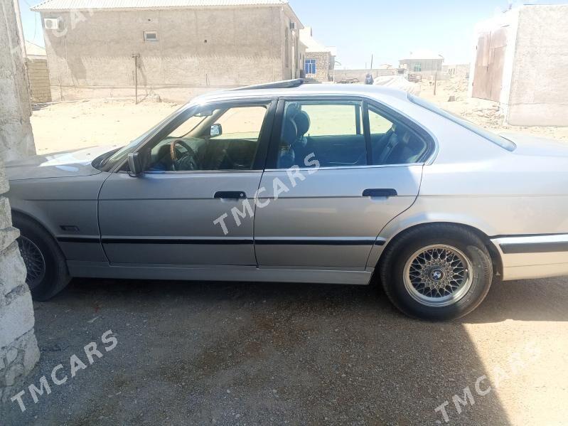 BMW 525 1996 - 48 000 TMT - Джебел - img 4