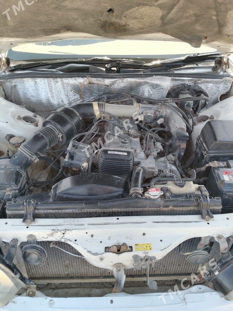 Toyota Mark II 1994 - 30 000 TMT - Ходжамбаз - img 3