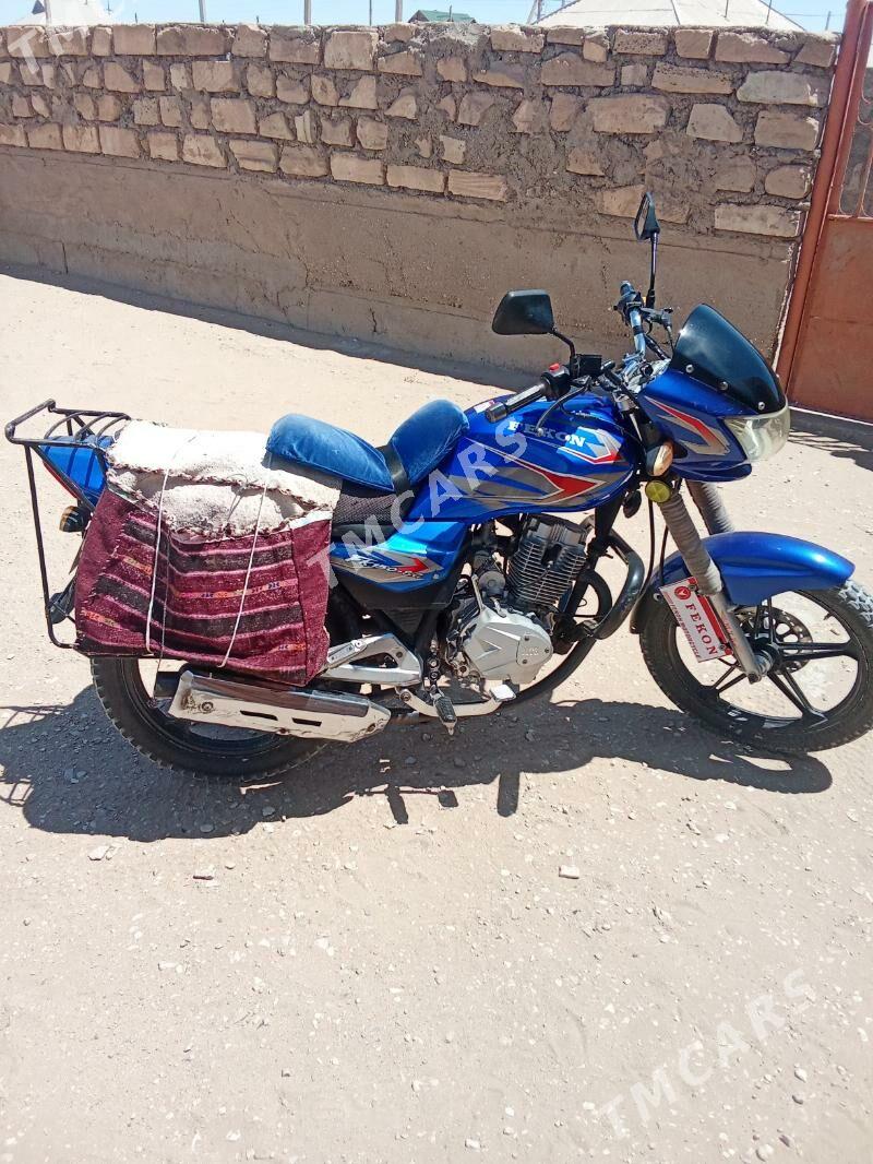 Fekon FK150-8G 2022 - 19 000 TMT - Гумдаг - img 2