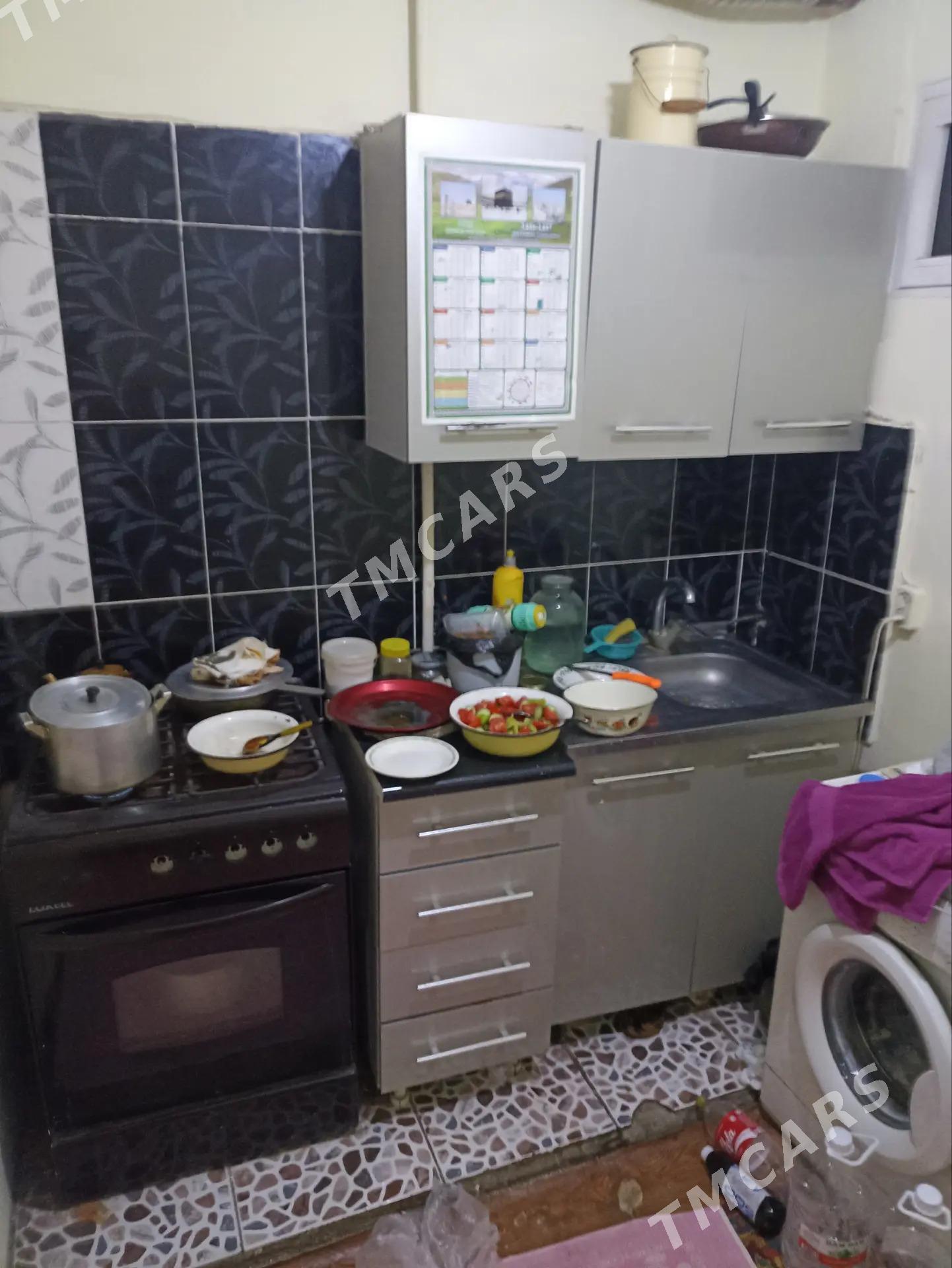 5mkr 2nji etaj 1komnat - Balkanabat - img 4