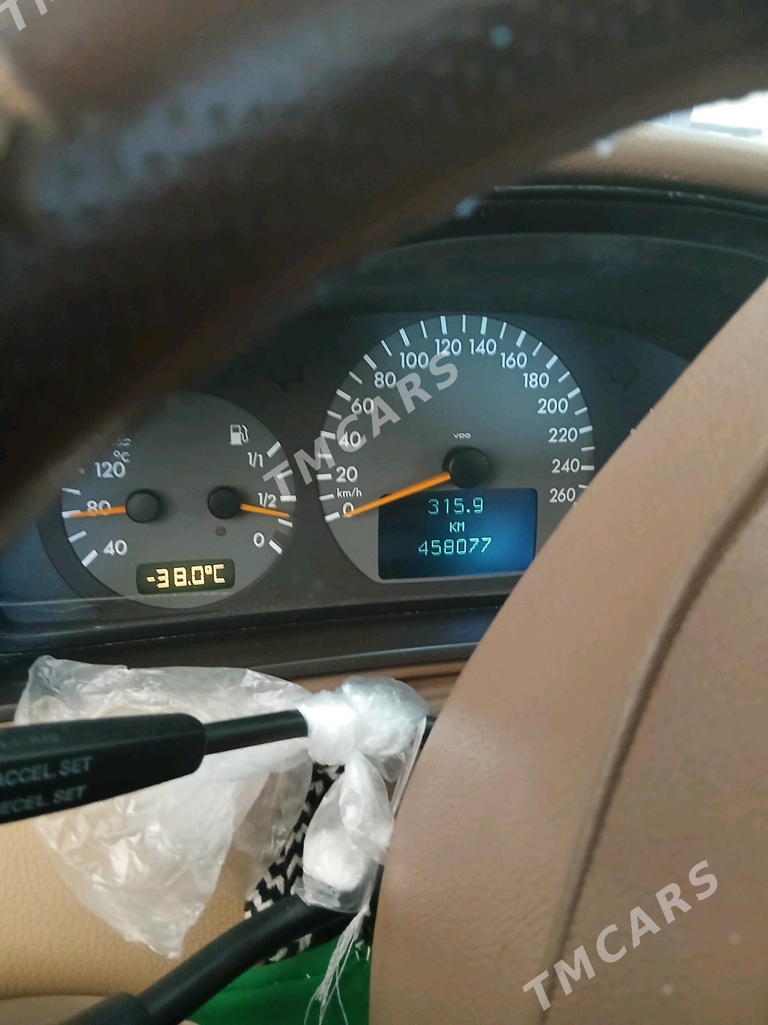 Mercedes-Benz E320 2001 - 90 000 TMT - Gökdepe - img 8