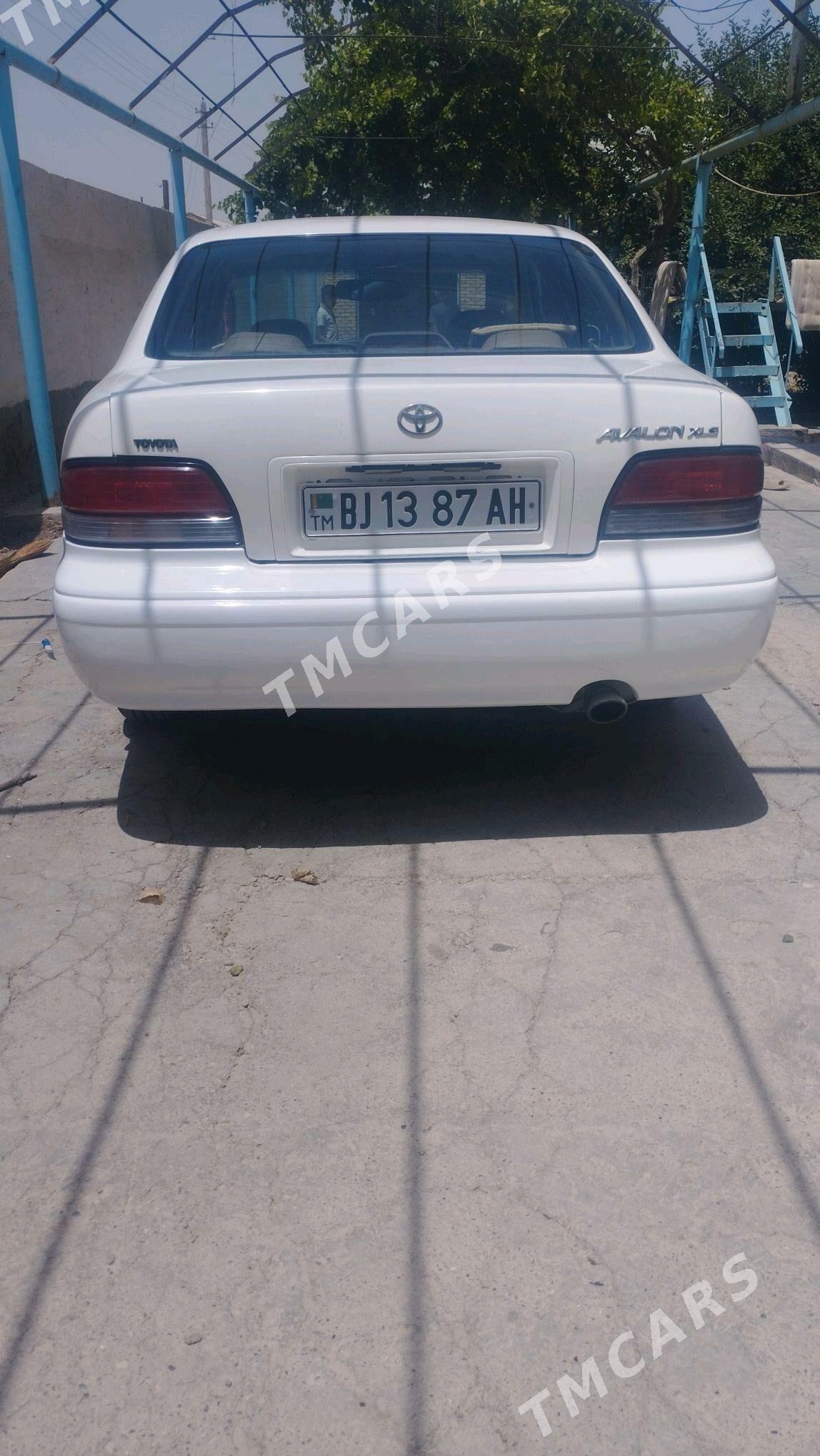 Toyota Avalon 1997 - 110 000 TMT - Kaka - img 9