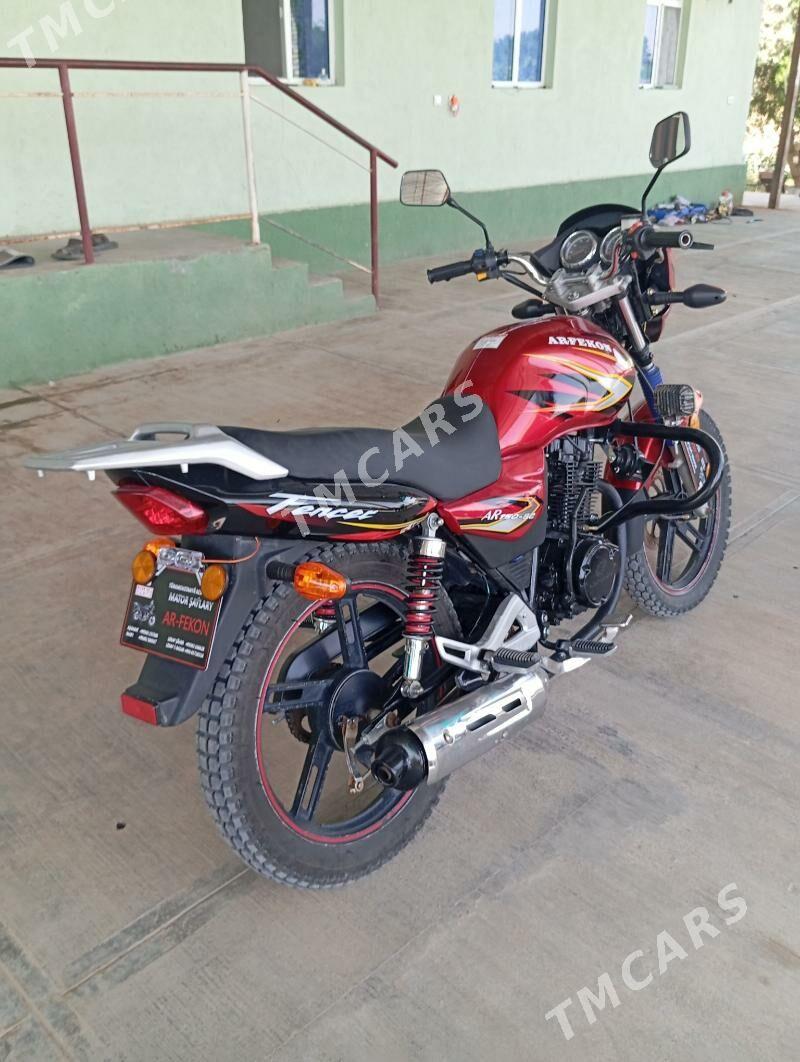 Fekon FK150-8G 2014 - 17 000 TMT - Достлук - img 3