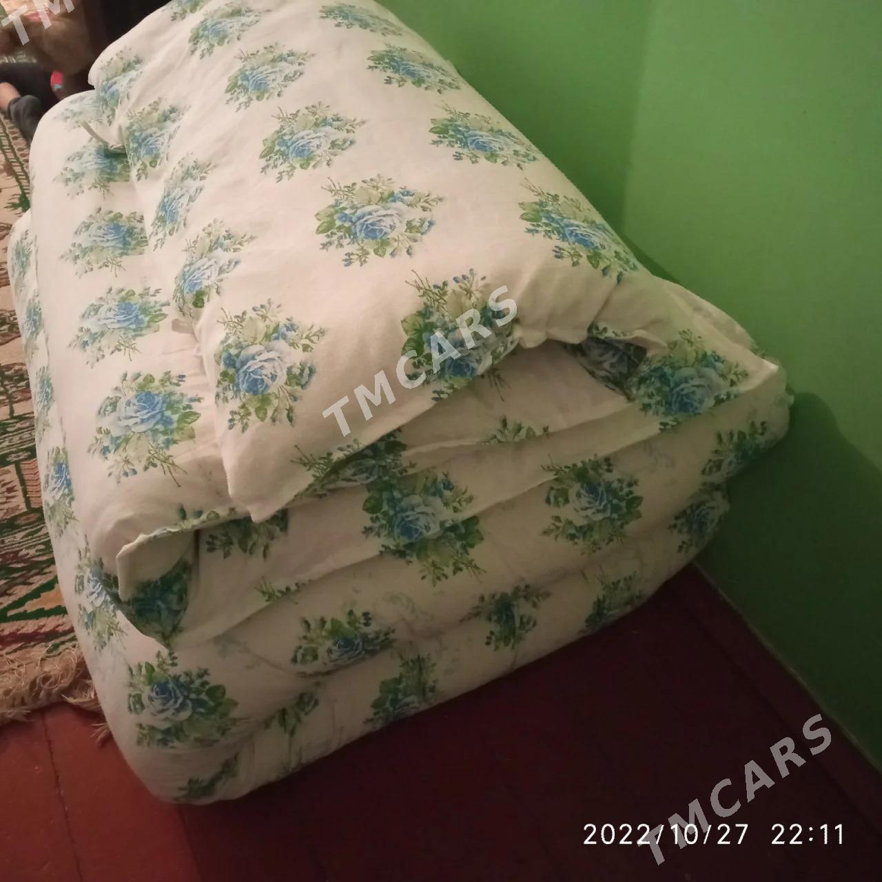 matras elin dikilen dusek - Ашхабад - img 1