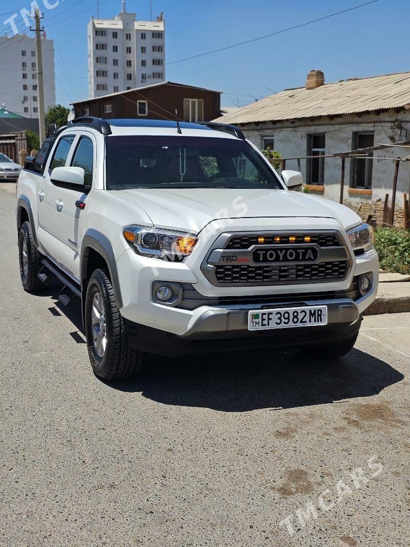 Toyota Tacoma 2017 - 400 000 TMT - Mary - img 6