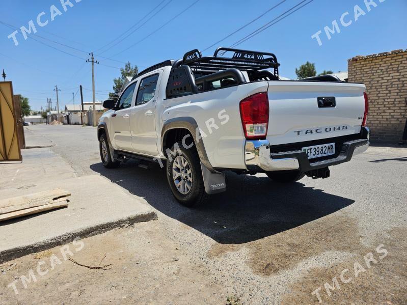 Toyota Tacoma 2017 - 400 000 TMT - Mary - img 7