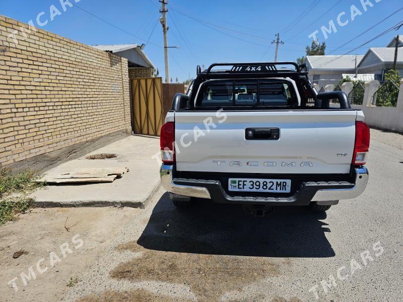 Toyota Tacoma 2017 - 400 000 TMT - Mary - img 9