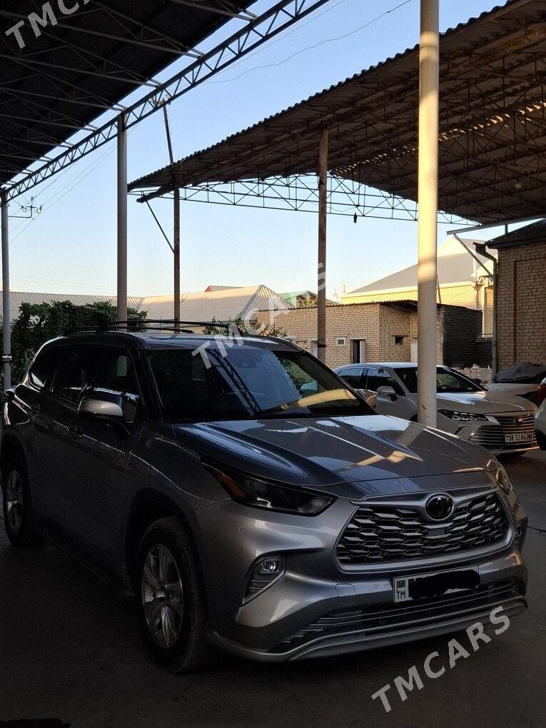 Toyota Highlander 2022 - 539 000 TMT - Мары - img 2