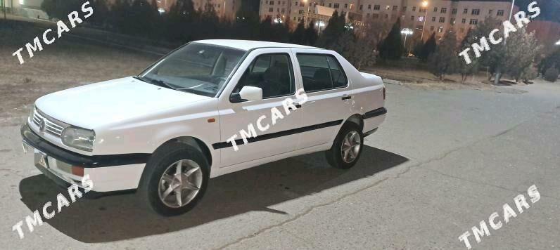 Volkswagen Golf 1994 - 25 000 TMT - Дашогуз - img 3