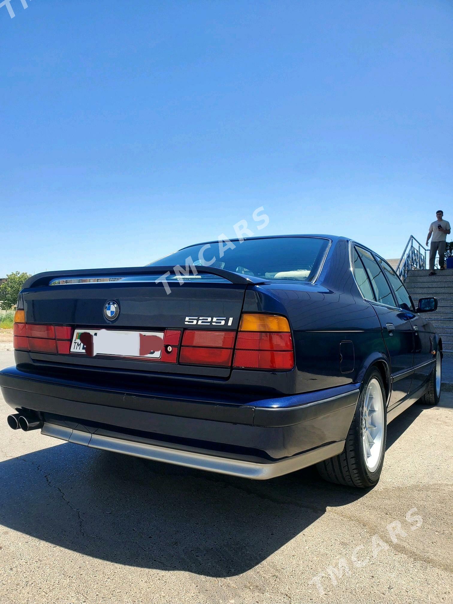 BMW 525 1991 - 85 000 TMT - Türkmenabat - img 3