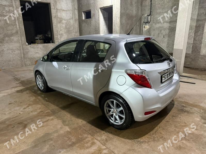 Toyota Yaris 2012 - 135 000 TMT - Балканабат - img 9