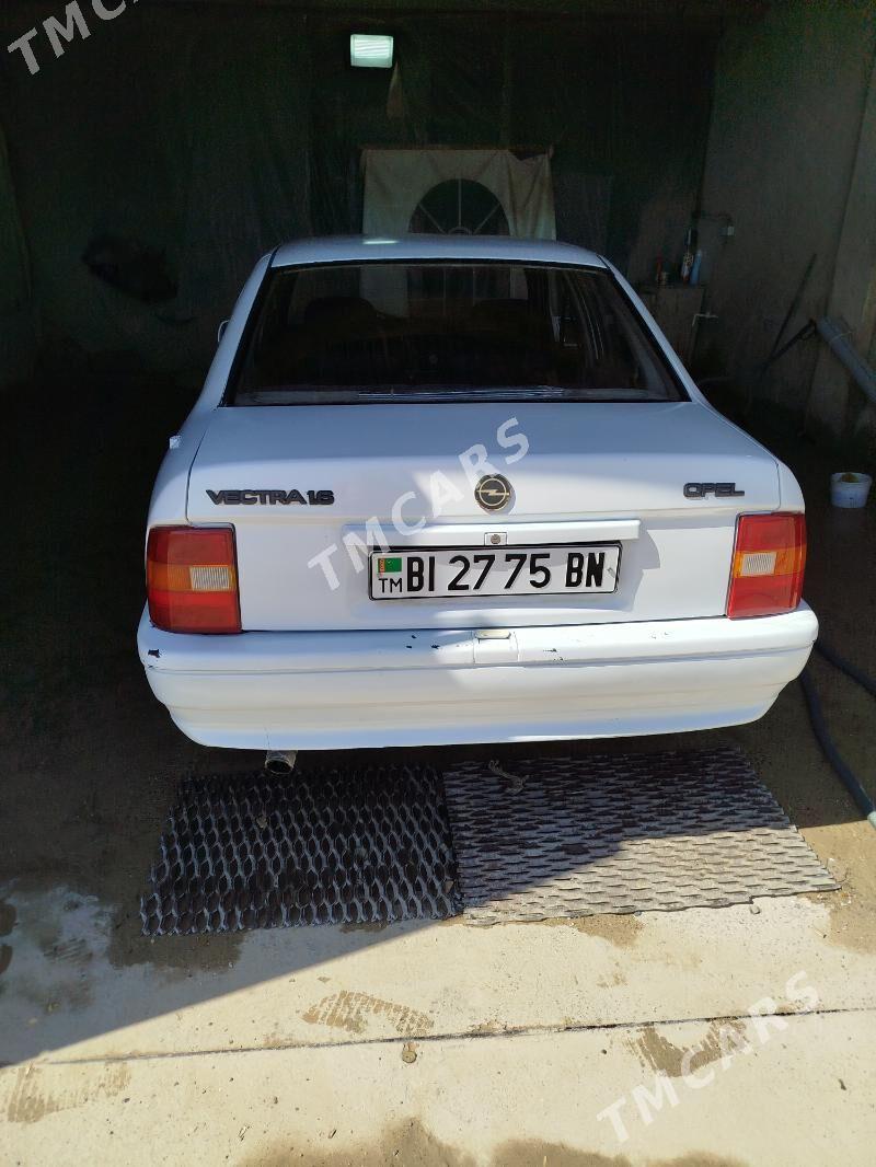 Opel Vectra 1992 - 31 000 TMT - Карабогаз - img 4