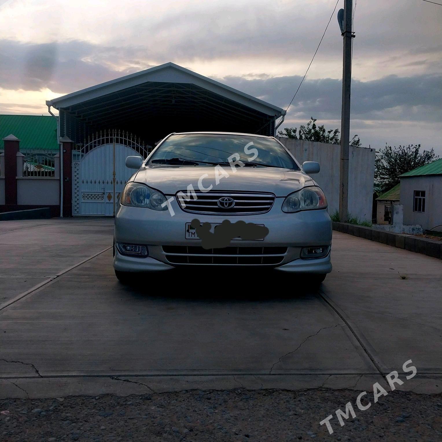 Toyota Corolla 2003 - 117 000 TMT - Кëши - img 4