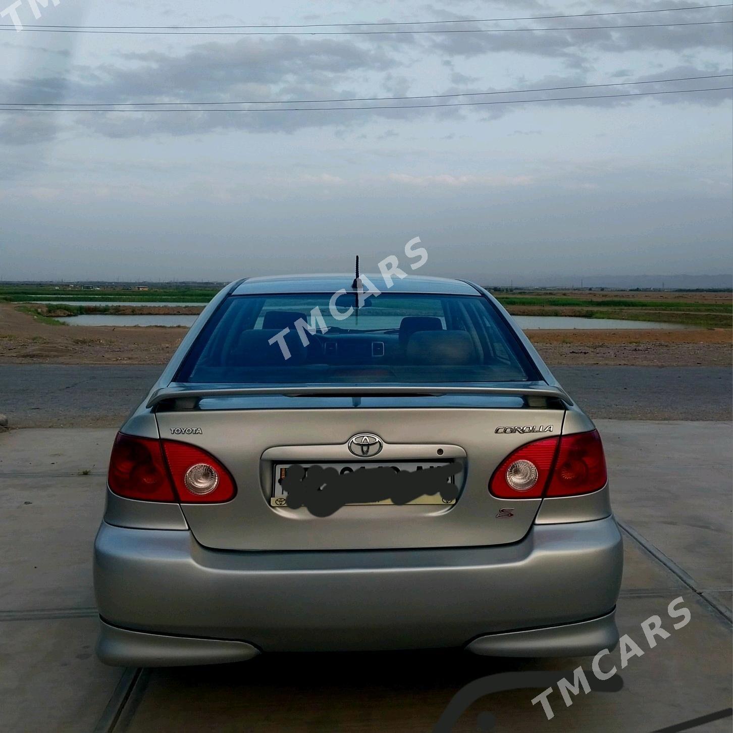 Toyota Corolla 2003 - 117 000 TMT - Кëши - img 3