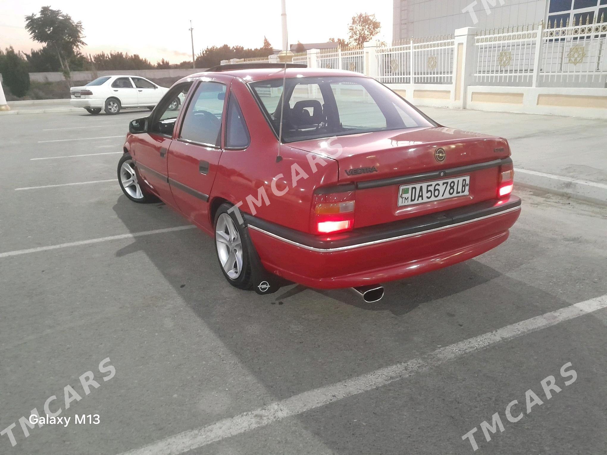 Opel Vectra 1994 - 50 000 TMT - Чарджоу - img 3
