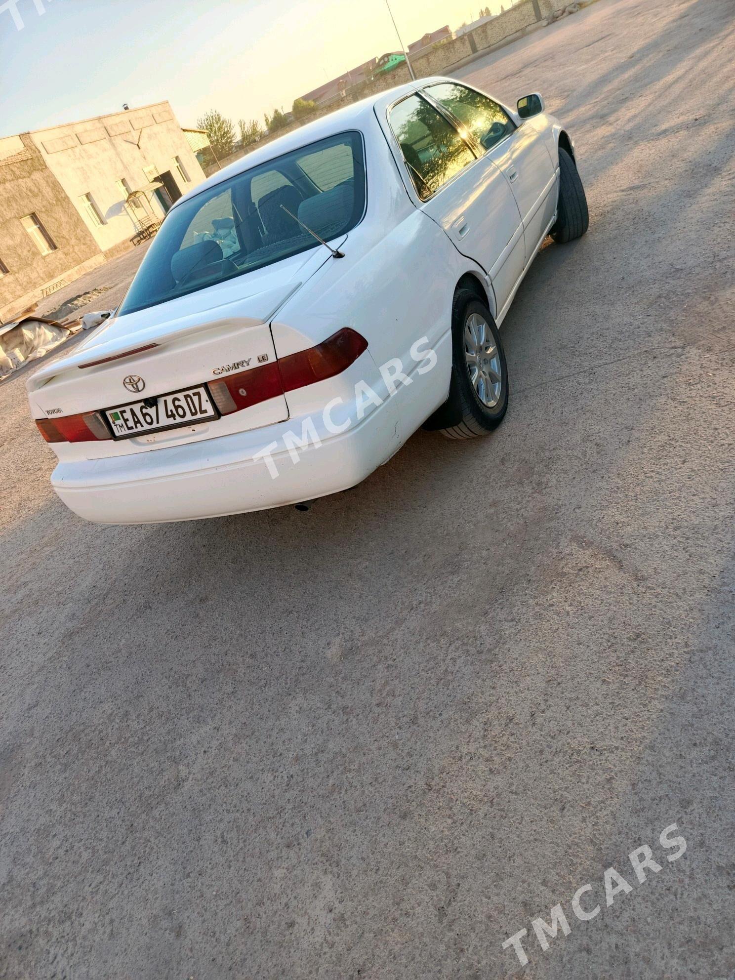 Toyota Camry 1999 - 110 000 TMT - етр. Туркменбаши - img 3