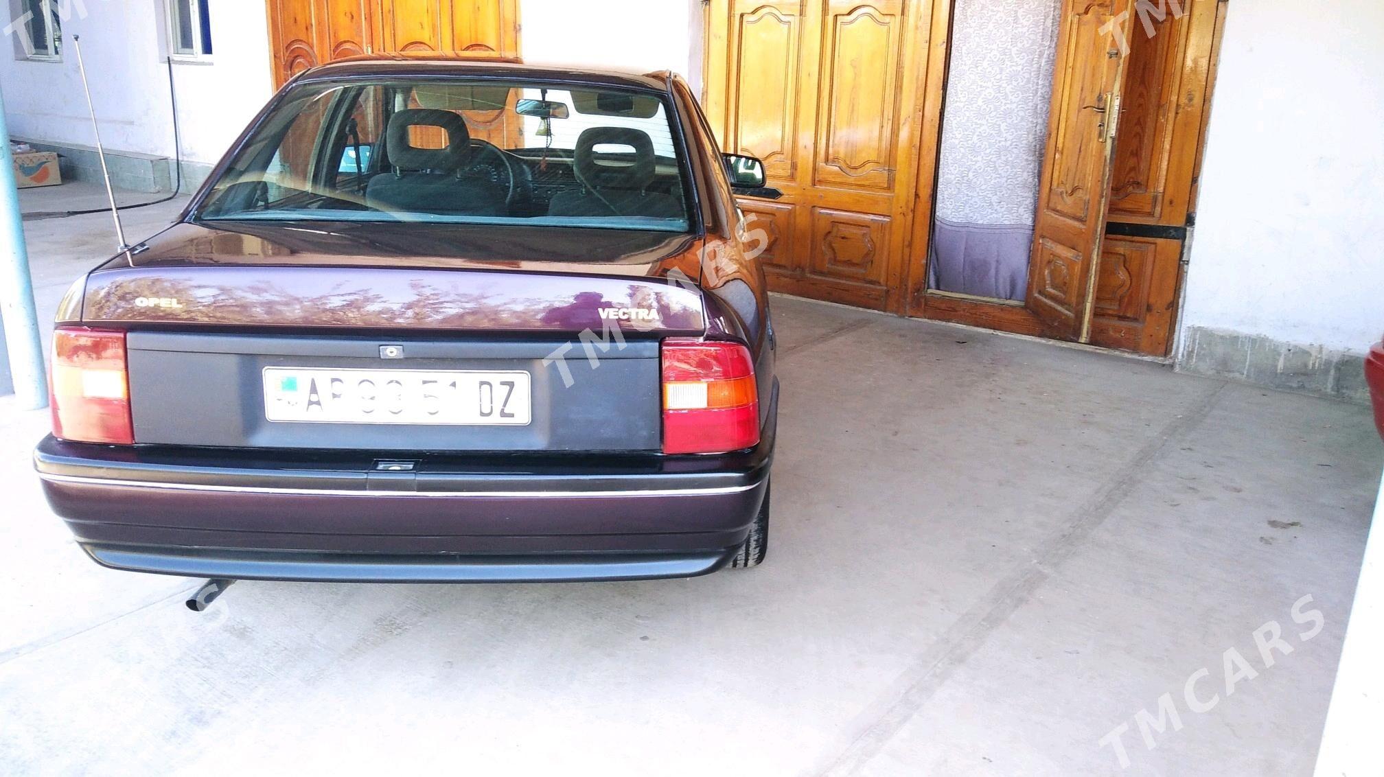 Opel Vectra 1992 - 24 999 TMT - Daşoguz - img 4