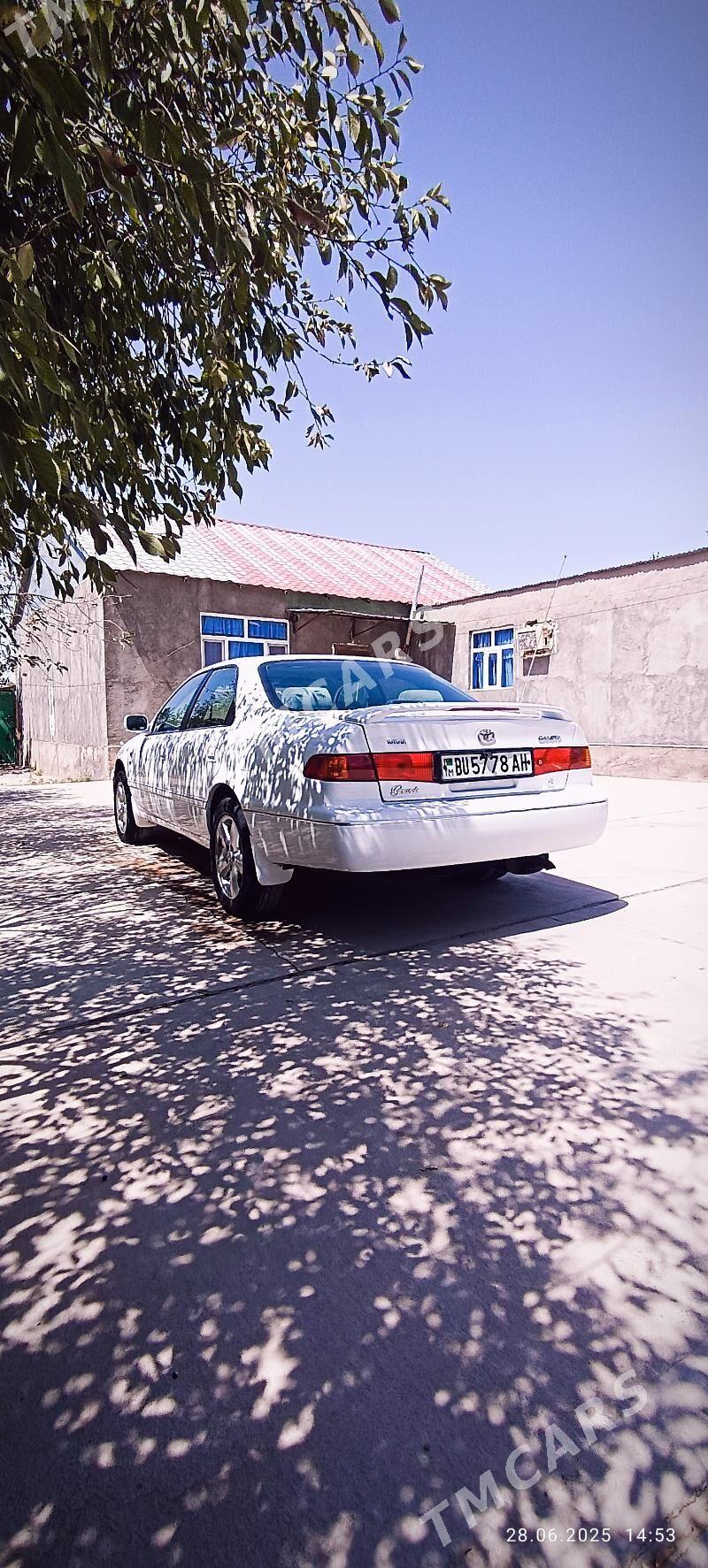 Toyota Camry 2000 - 128 000 TMT - Кака - img 5
