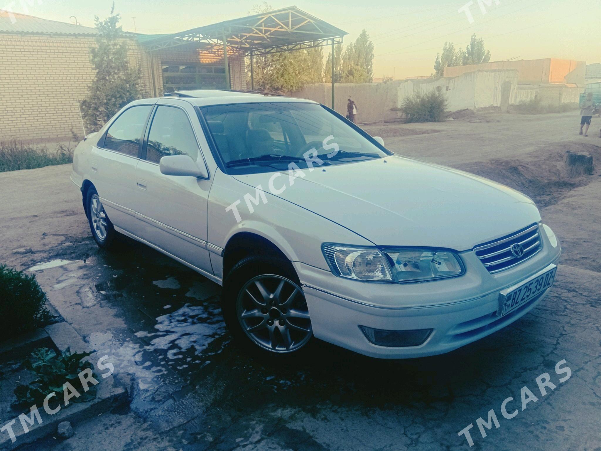 Toyota Camry 1999 - 136 000 TMT - Болдумсаз - img 5