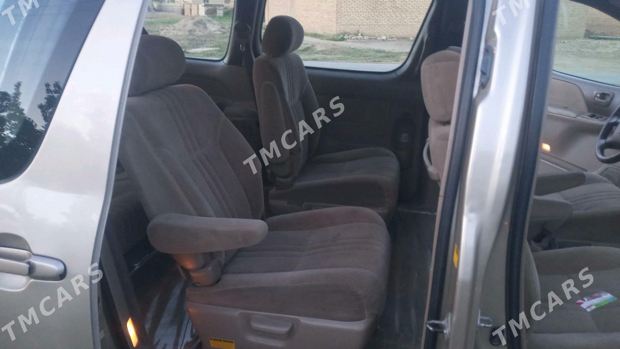 Toyota Sienna 2002 - 155 000 TMT - Мары - img 7