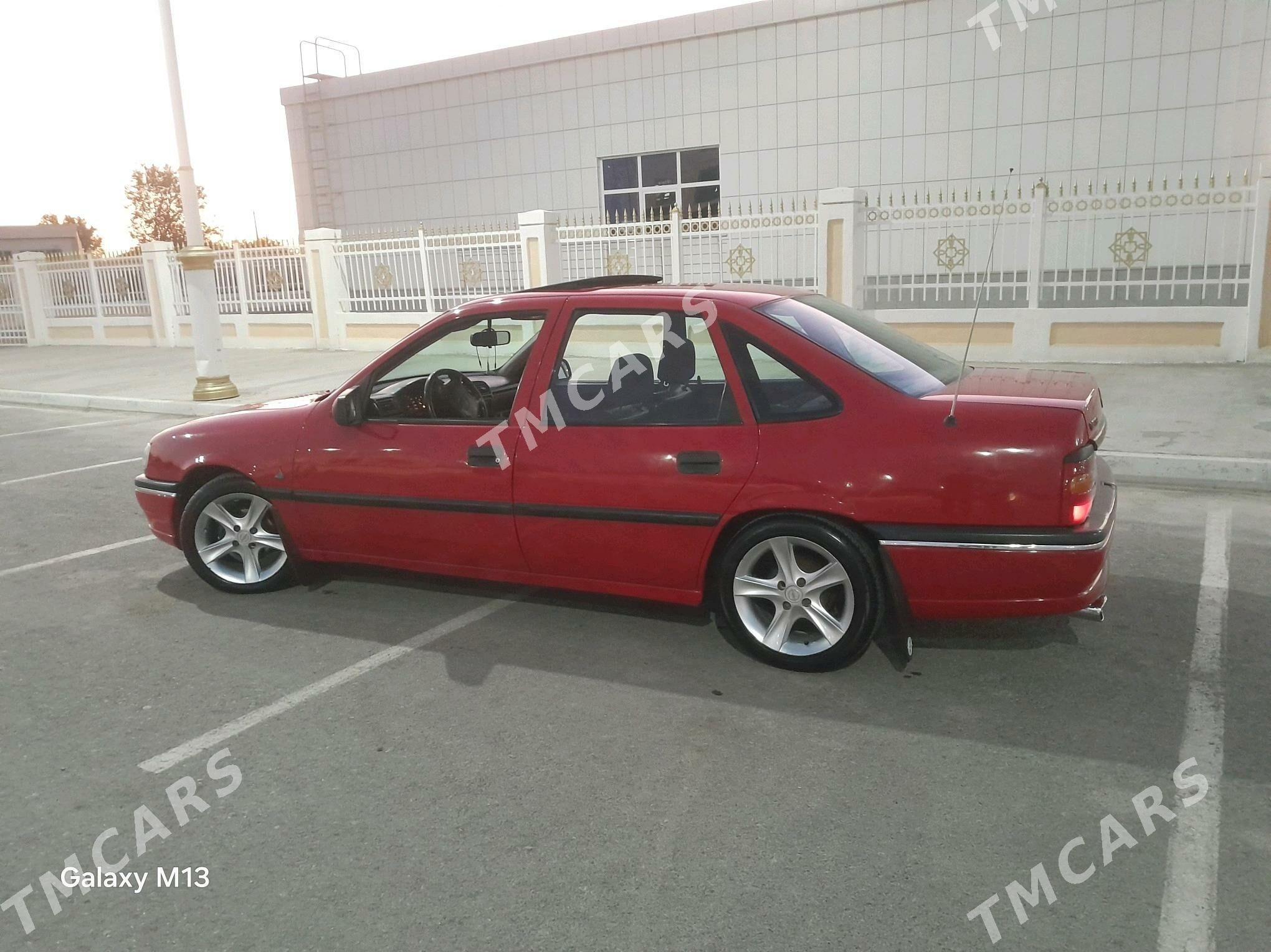 Opel Vectra 1994 - 50 000 TMT - Чарджоу - img 4
