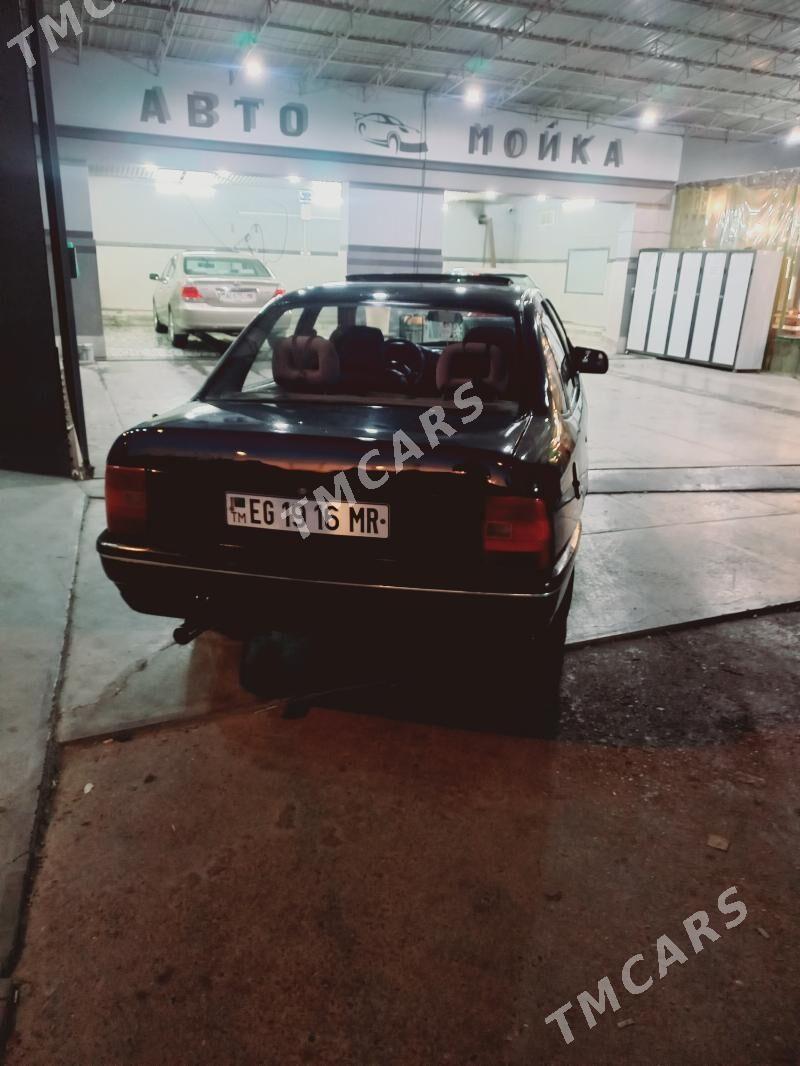 Opel Vectra 1989 - 35 000 TMT - Mary - img 3