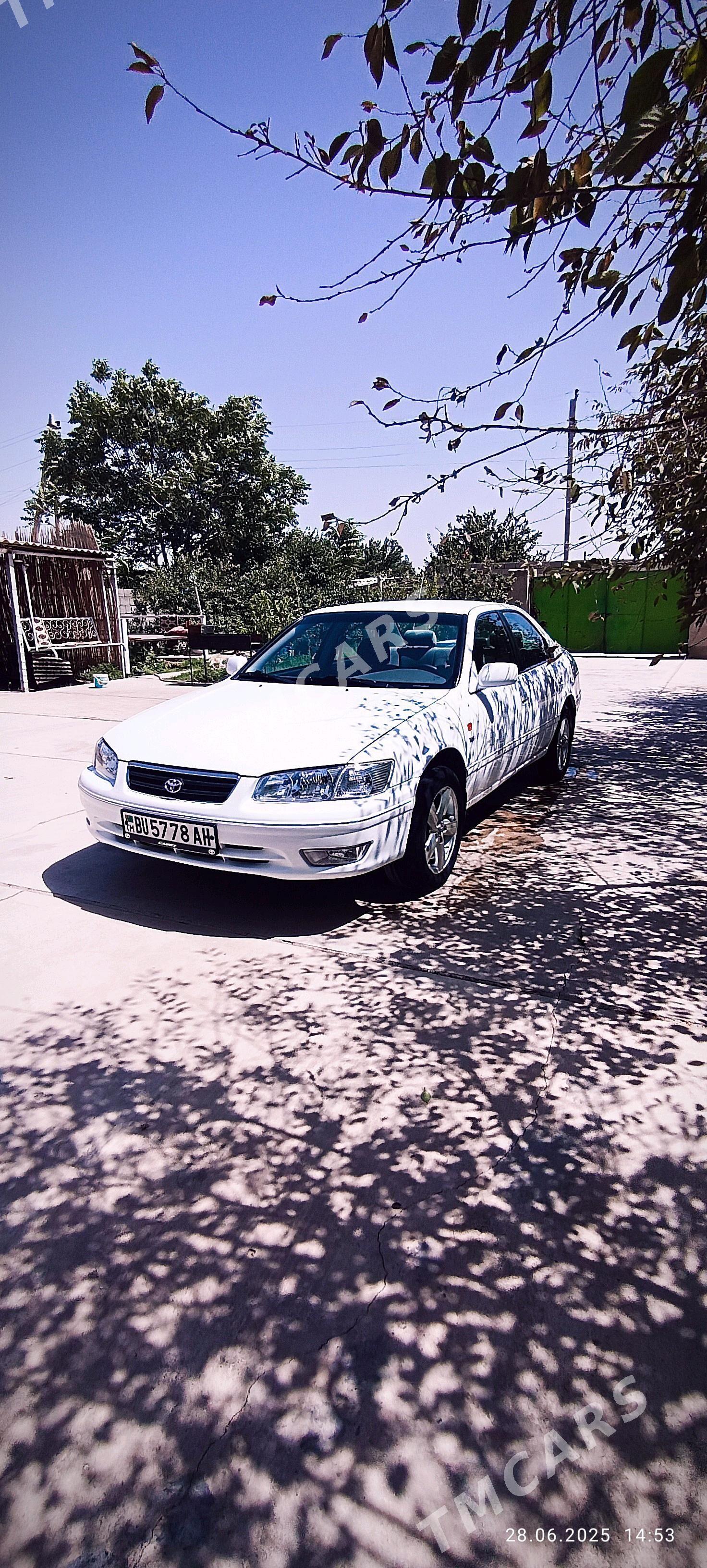 Toyota Camry 2000 - 128 000 TMT - Кака - img 9