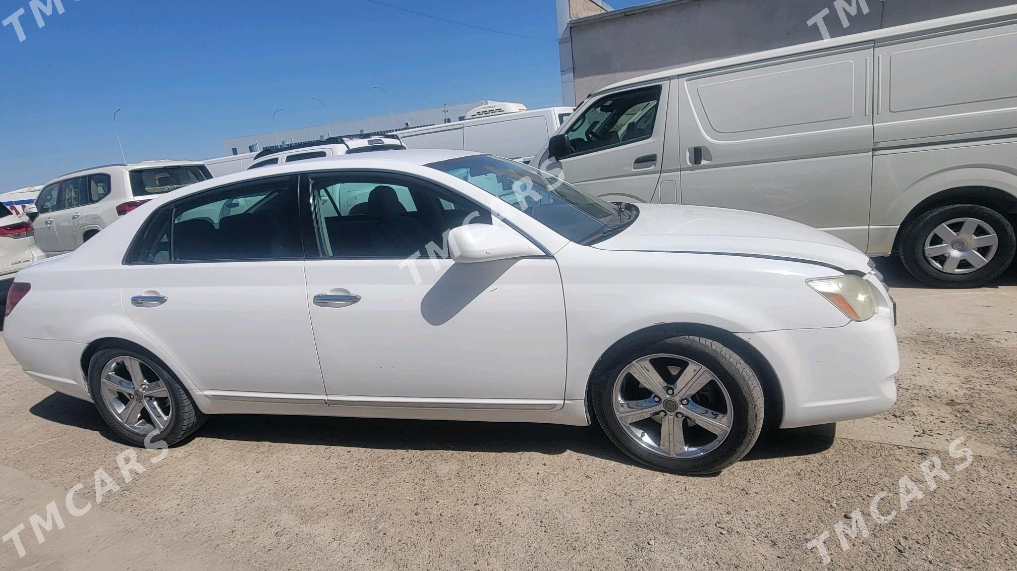 Toyota Avalon 2005 - 150 000 TMT - Мары - img 4
