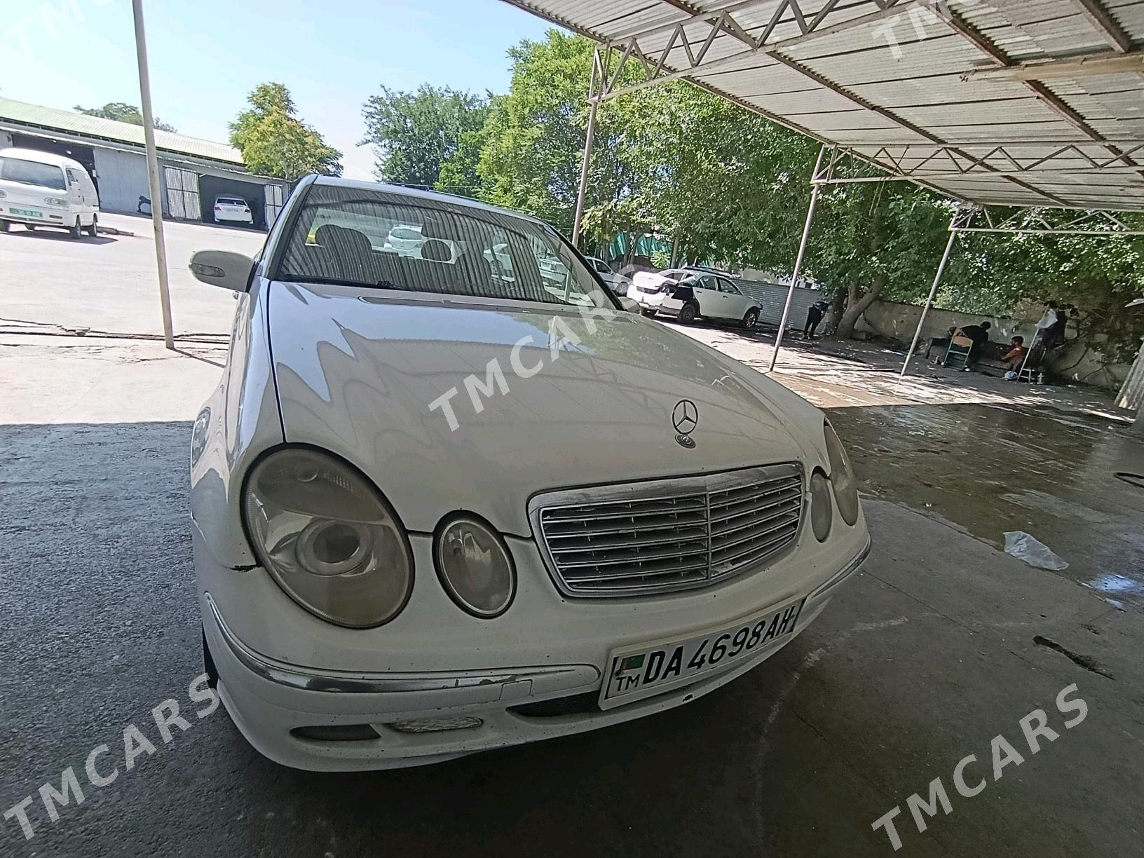 Mercedes-Benz E320 2003 - 100 000 TMT - Aşgabat - img 2