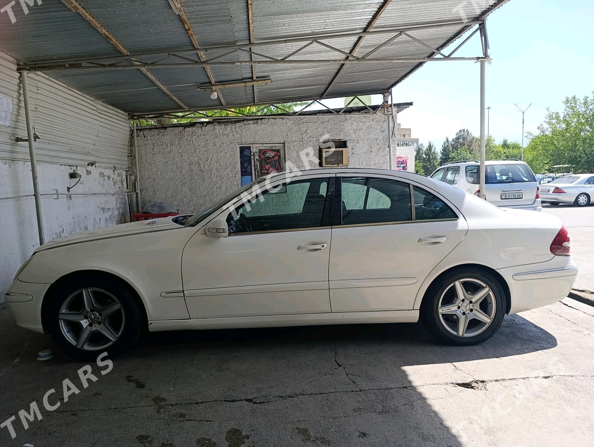 Mercedes-Benz E320 2003 - 100 000 TMT - Aşgabat - img 4