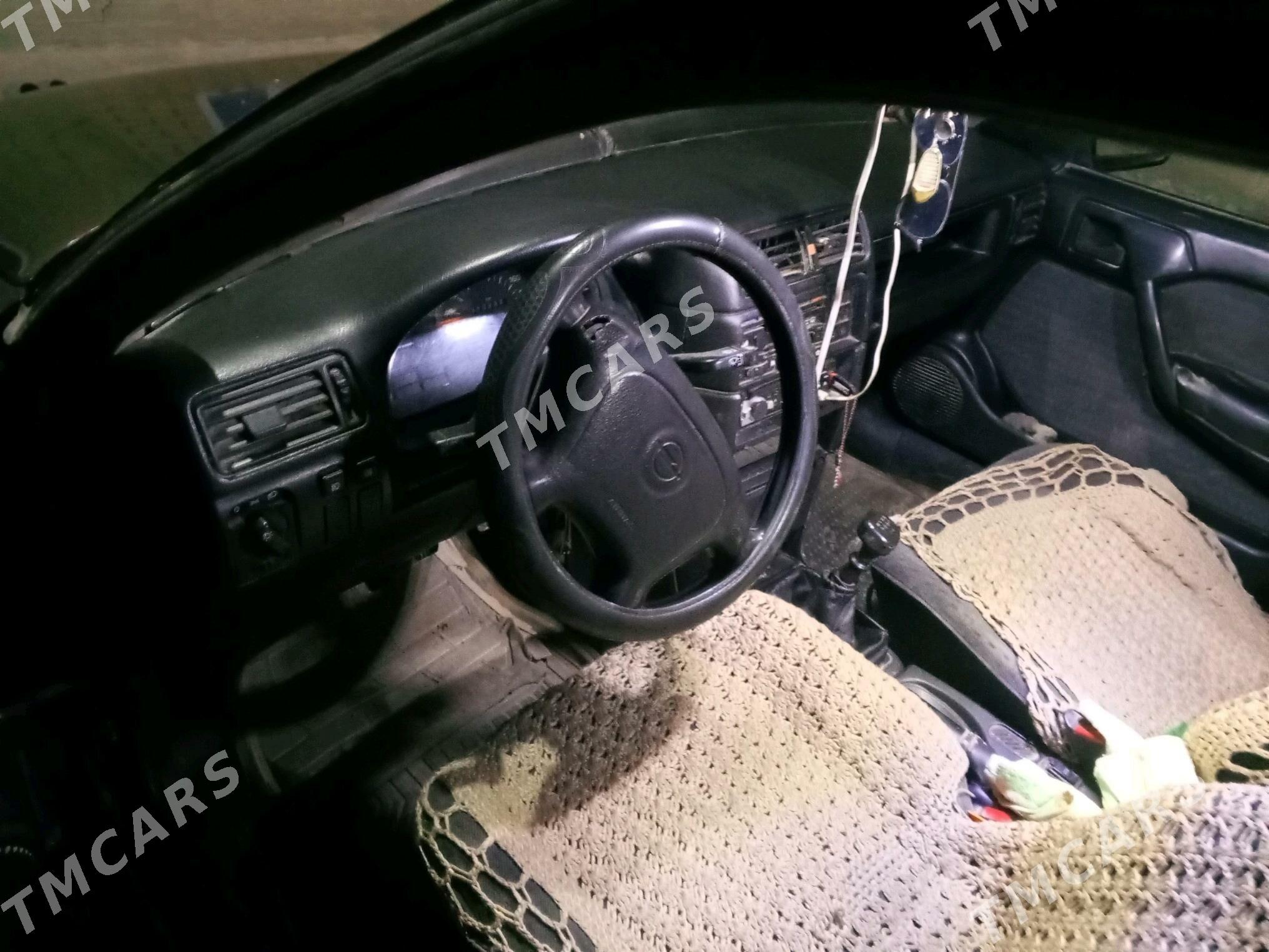 Opel Vectra 1993 - 22 000 TMT - Сакарчага - img 3