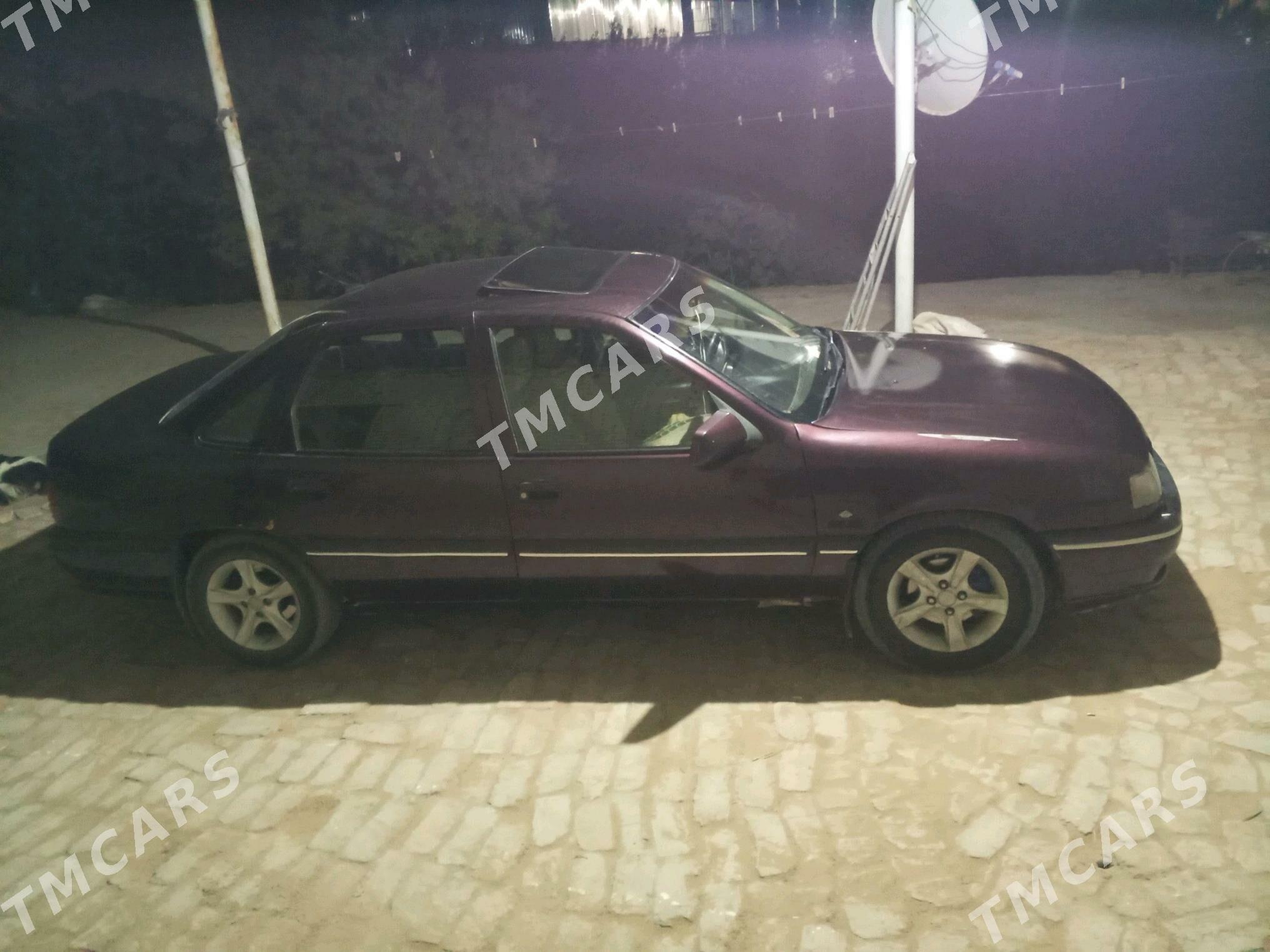 Opel Vectra 1993 - 22 000 TMT - Сакарчага - img 2