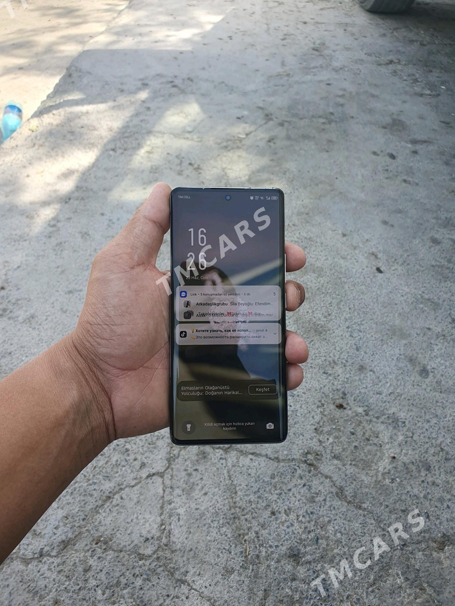 INFINIX ZERO 30 16/256 - Bäherden - img 3