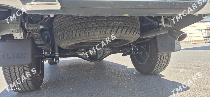 Toyota Hilux 2025 - 697 000 TMT - Туркменабат - img 5