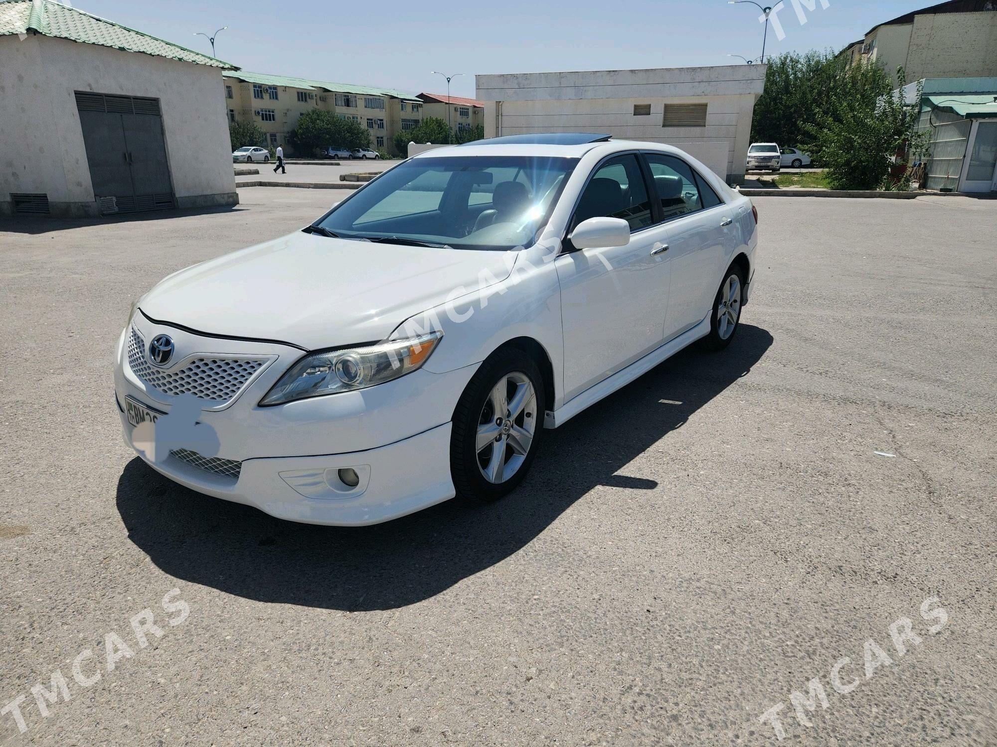 Toyota Camry 2009 - 170 000 TMT - Ак-Бугдайский этрап - img 9